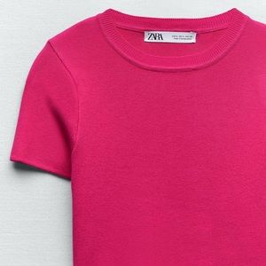 ZARA Woman BASICS | BASIC CROPPED KNIT TOP Fuchsia